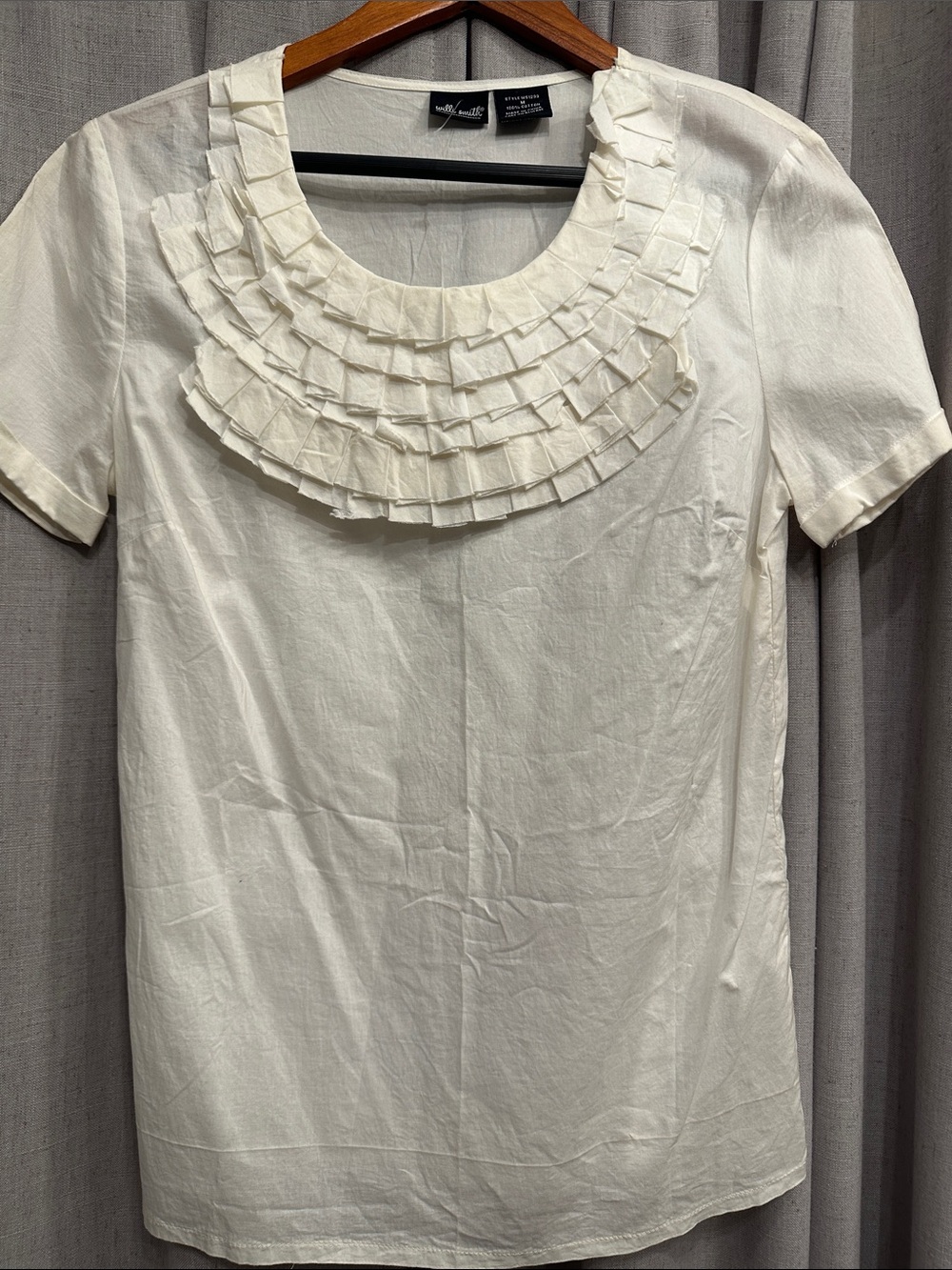 Willi Smith Cream Short-Sleeve Ruffle Bib Blouse